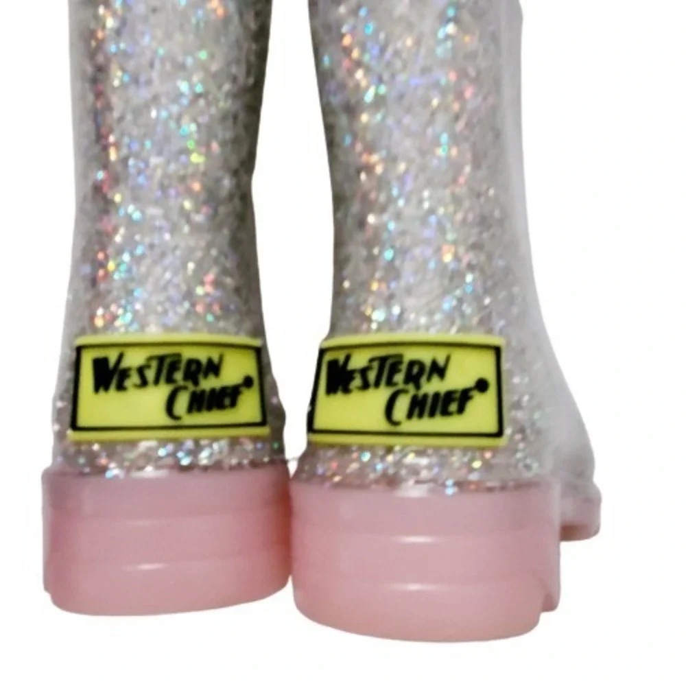 Western Chief Little Girls Alia Glitter Light-Up Rain Boots Silver Rose US 5